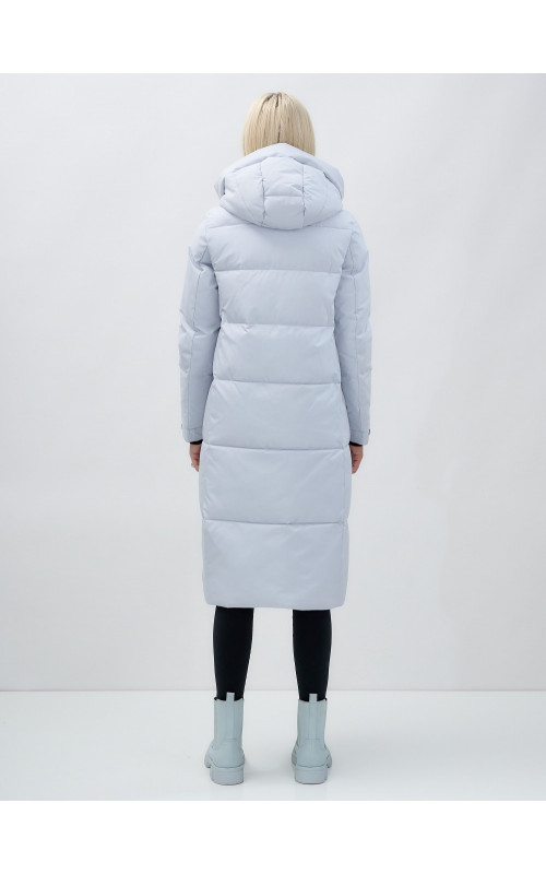 Длинный зимний пуховик с капюшоном для женщин.