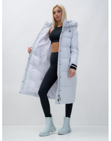 Длинный зимний пуховик с капюшоном для женщин.