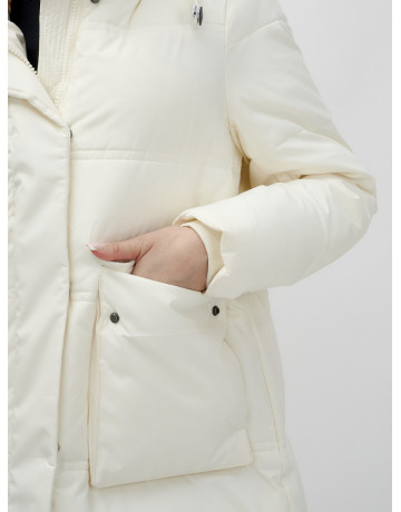 Длинный зимний пуховик с капюшоном для женщин.