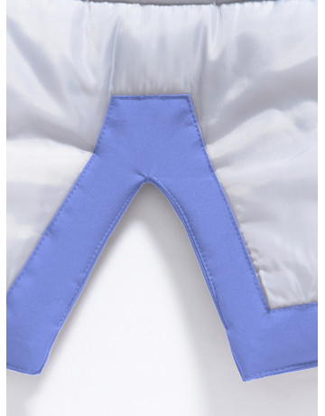 Женская зимняя парка с капюшоном для активного образа жизни.