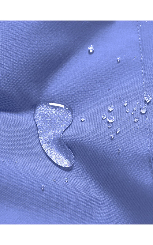 Женская зимняя парка с капюшоном для активного образа жизни.