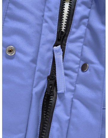 Женская зимняя парка с капюшоном для активного образа жизни.