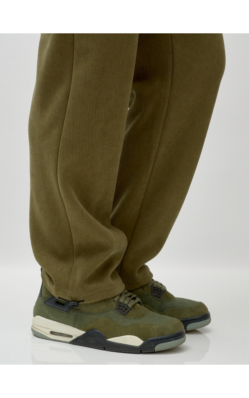 Мужской утеплённый спортивный костюм с начёсом.