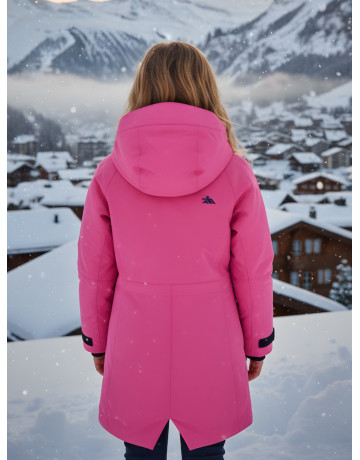 Зимняя парка для девочки-подростка с регулируемой посадкой.