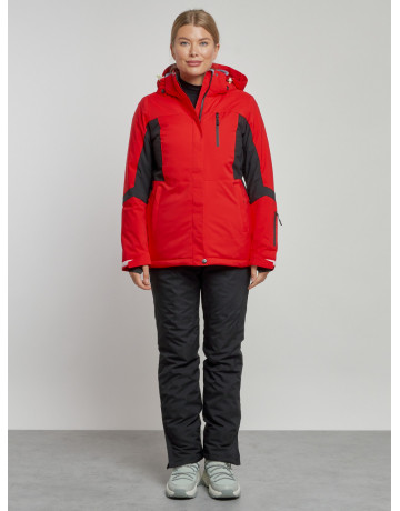 Женский горнолыжный костюм для зимних видов спорта.