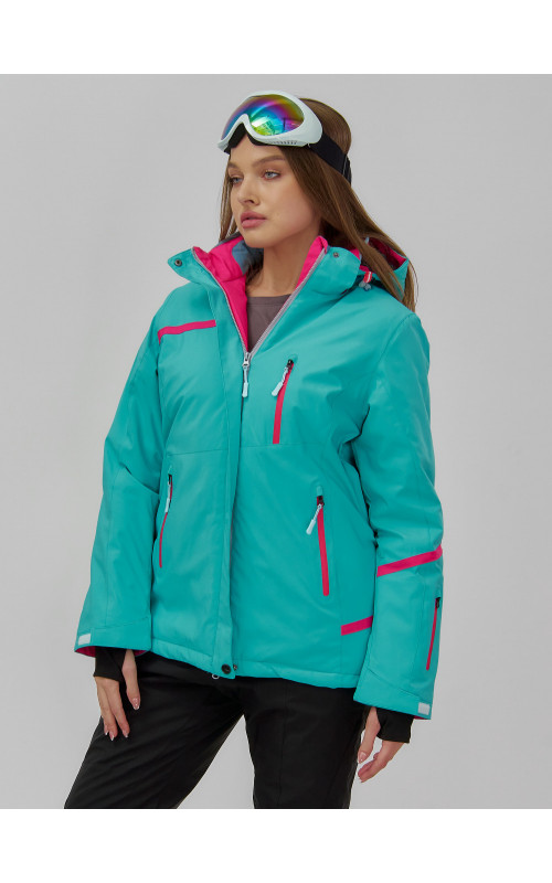 Женский горнолыжный костюм: стиль и комфорт для зимних приключений.