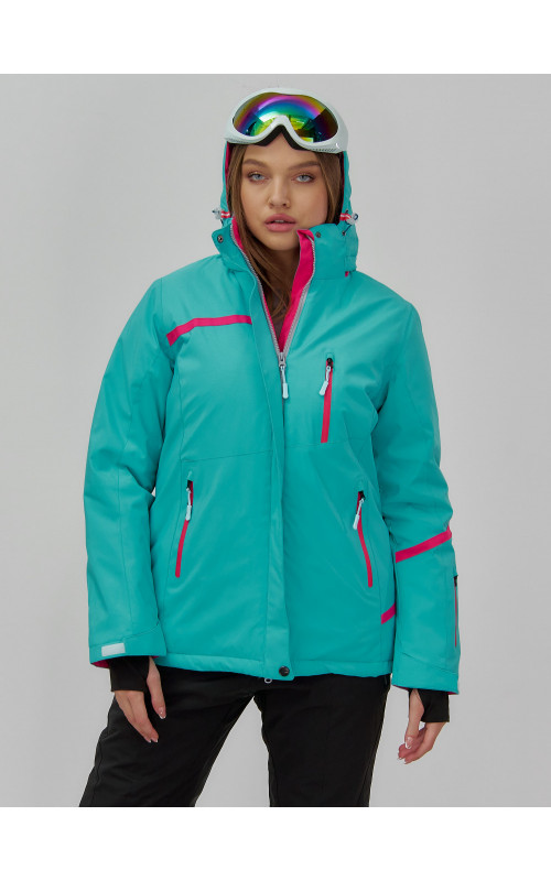 Женский горнолыжный костюм: стиль и комфорт для зимних приключений.