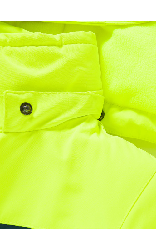 Горнолыжный костюм для мальчика: стиль и функциональность для зимних приключений