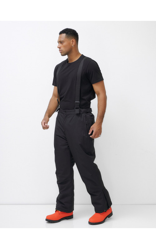 Мужской горнолыжный костюм для активного отдыха.