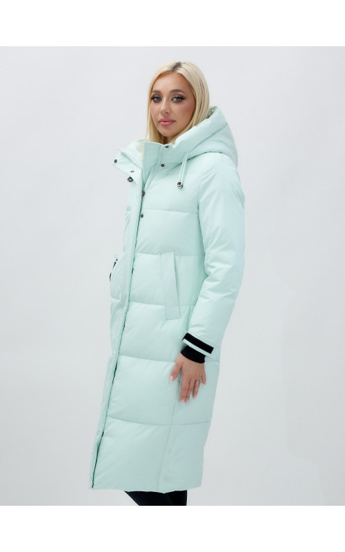 Длинный зимний пуховик для женщин с капюшоном.