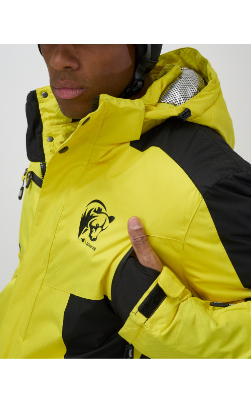 Горнолыжный костюм для активных мужчин.