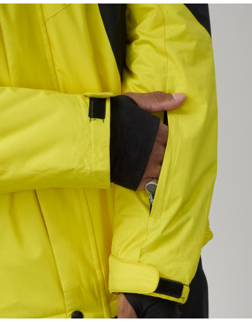 Горнолыжный костюм для активных мужчин.