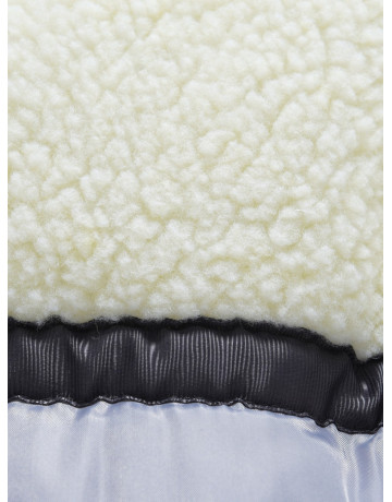 Женская зимняя парка с капюшоном для активного образа жизни.