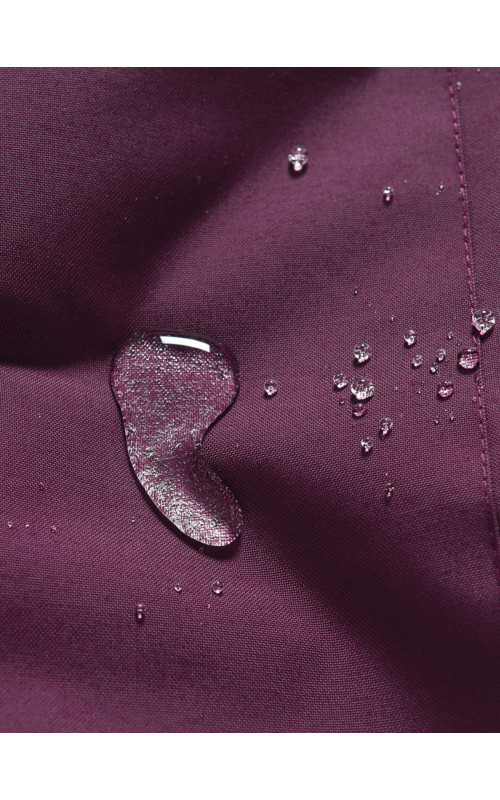 Женская зимняя парка с капюшоном для активного образа жизни.