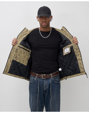 Мужская спортивная куртка «Хит сезона»: стиль и защита для активных мужчин