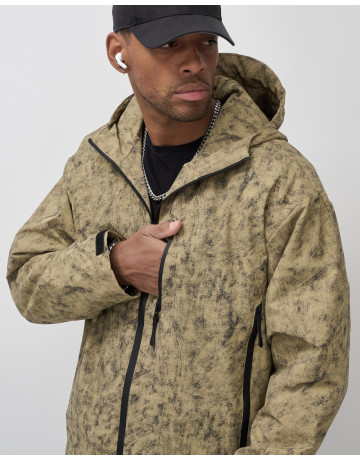 Мужская спортивная куртка «Хит сезона»: стиль и защита для активных мужчин