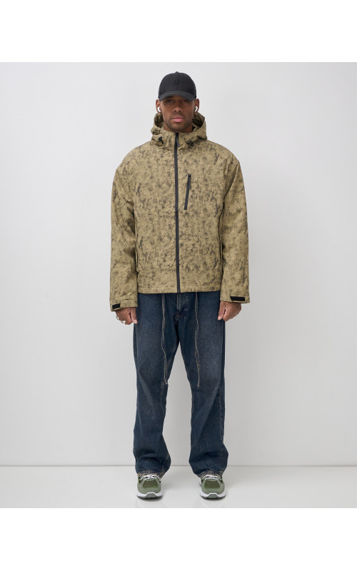 Мужская спортивная куртка «Хит сезона»: стиль и защита для активных мужчин