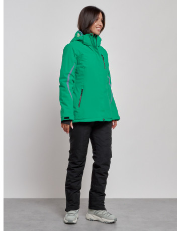 Женский горнолыжный костюм для зимних прогулок и спорта.