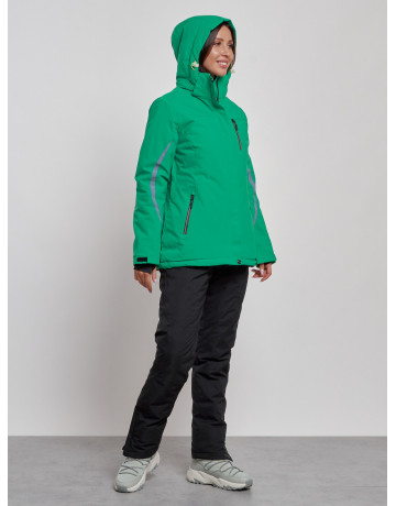 Женский горнолыжный костюм для зимних прогулок и спорта.