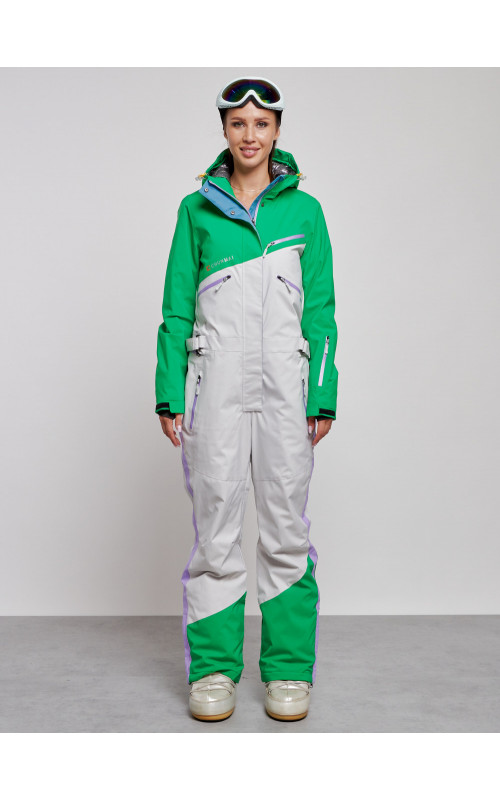 Зимний женский комбинезон для зимних видов спорта.