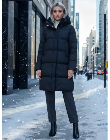 Длинный женский пуховик с капюшоном для зимы