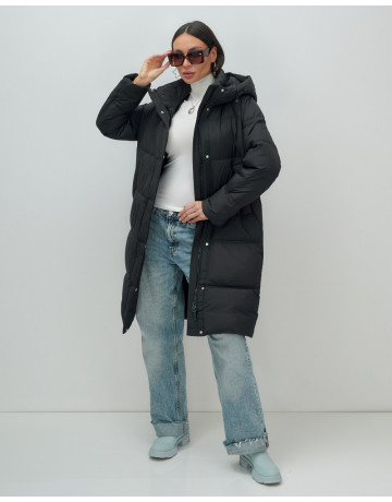 Длинный женский пуховик с капюшоном для зимы