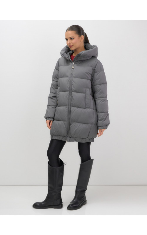 Женский зимний пуховик с капюшоном на резинке для больших размеров.