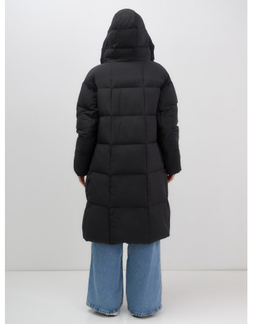Длинный зимний пуховик для женщин