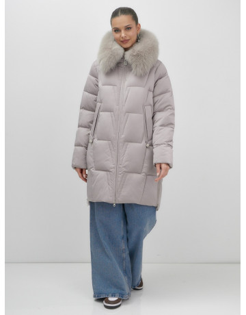 Длинный зимний пуховик премиум-класса.