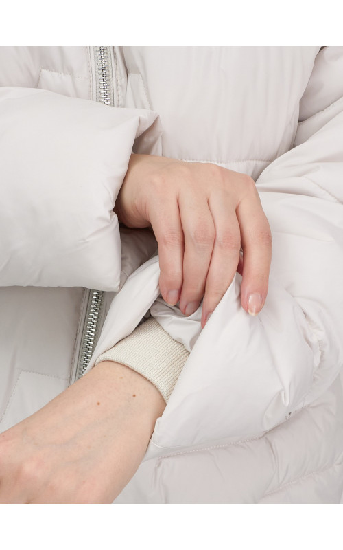 Зимний пуховик с искусственной овчиной для женщин: стиль и тепло