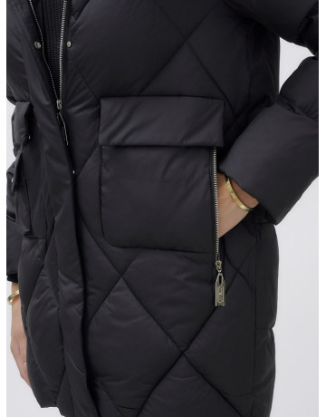 Женская зимняя куртка премиум-класса с мехом енота.