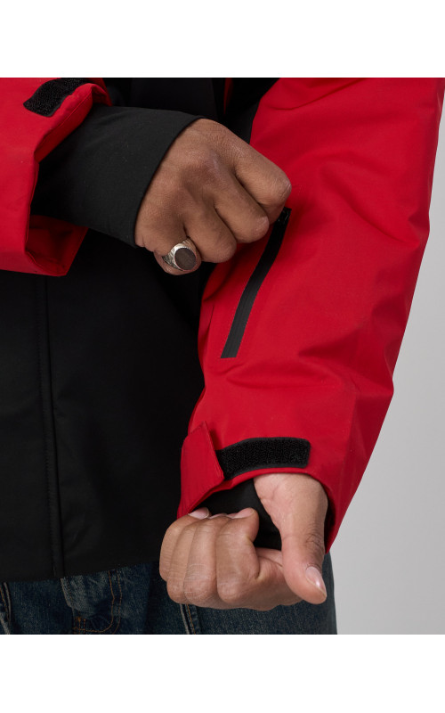 Мужская горнолыжная куртка для зимы.