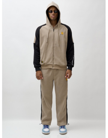 Мужской утеплённый спортивный костюм с начёсом для осени